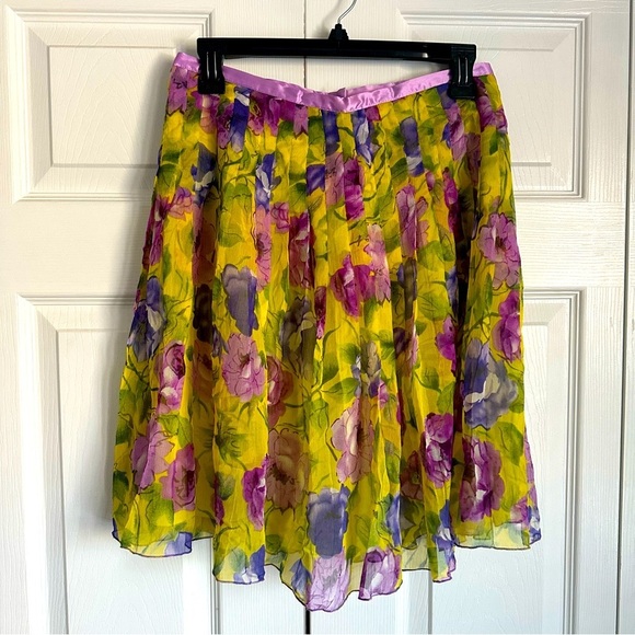 WD.NY Dresses & Skirts - WD.NY Womens Pleated Silk Skirt Sz 6 Floral Lined Y2K Easter Flowy Coquette Girl